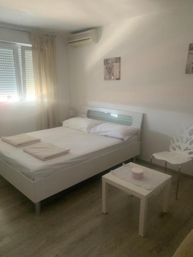 Sanela- Apartman Za Bezbrizan Odmor Crikvenica Exteriér fotografie