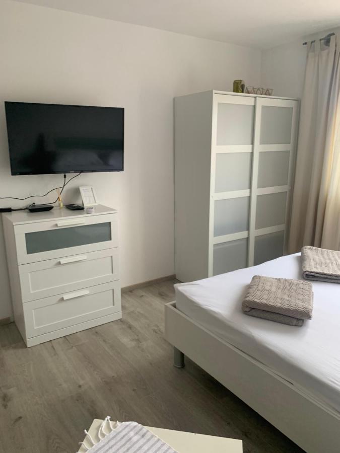 Sanela- Apartman Za Bezbrizan Odmor Crikvenica Exteriér fotografie
